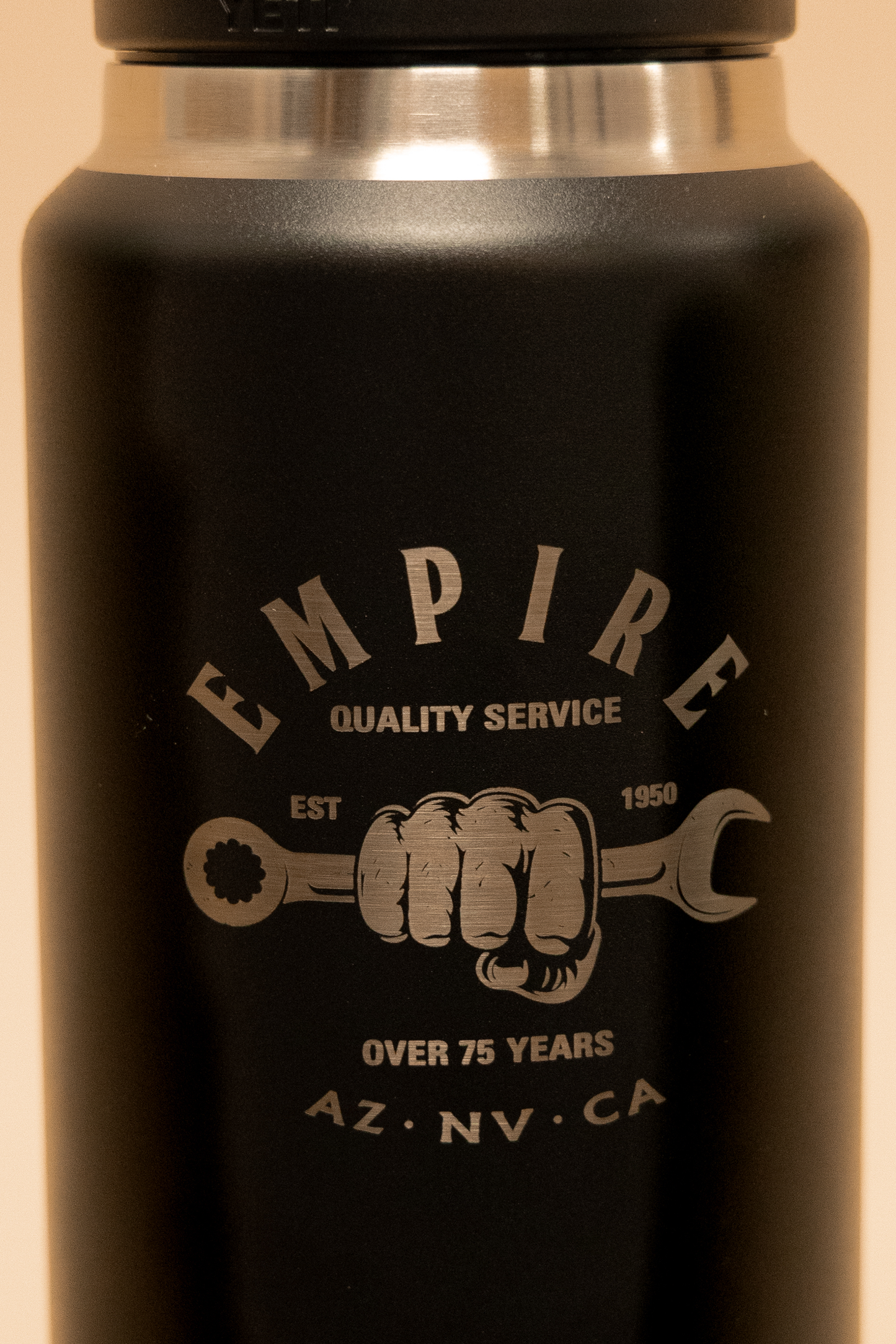 Knuckles 2.0 36 oz Bottle