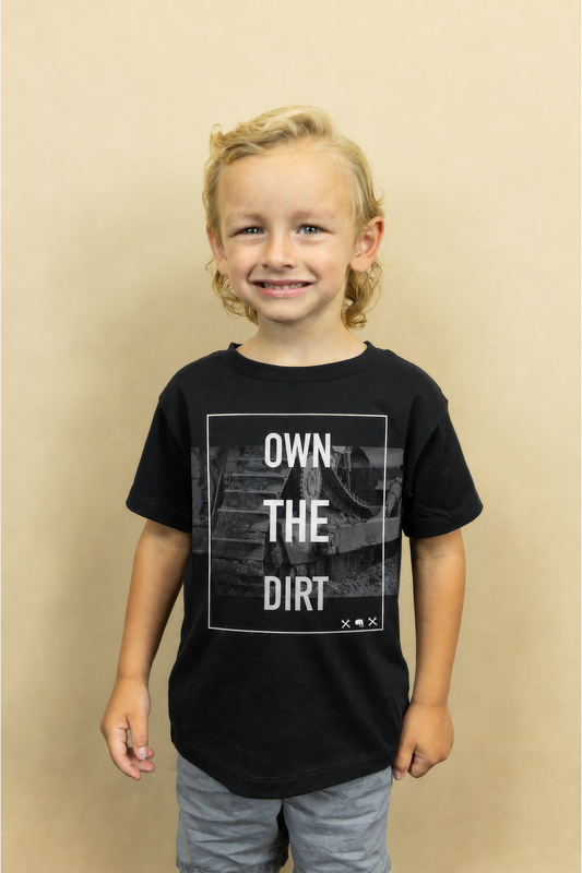 Kid's Own the Dirt
